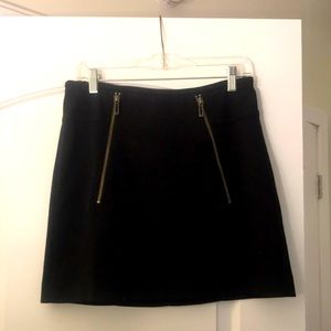 black zipper Vince skirt